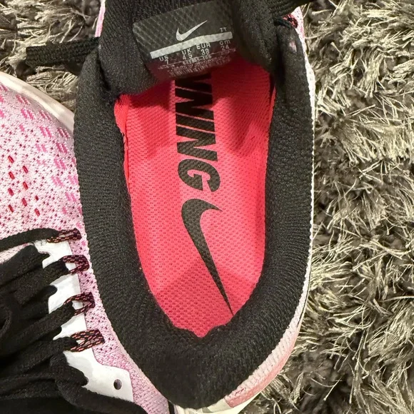 Nike Zoom Pegasus 35 Pink and Black Women’s Size 7 Running Sneakers EUC - Picture 4 of 8